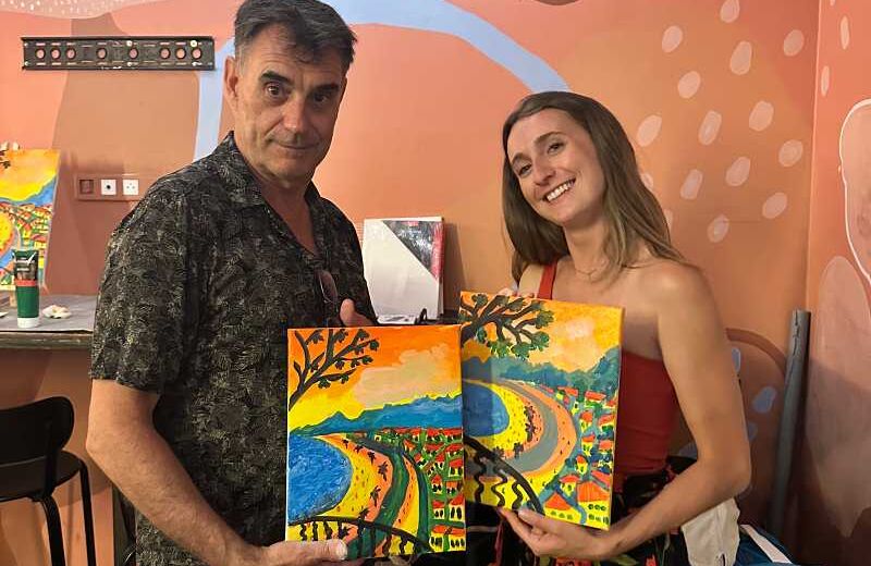 apéro peinture nice, paint and sip nice, unusual things to do in nice, afterwork peinture, neon brush alternative