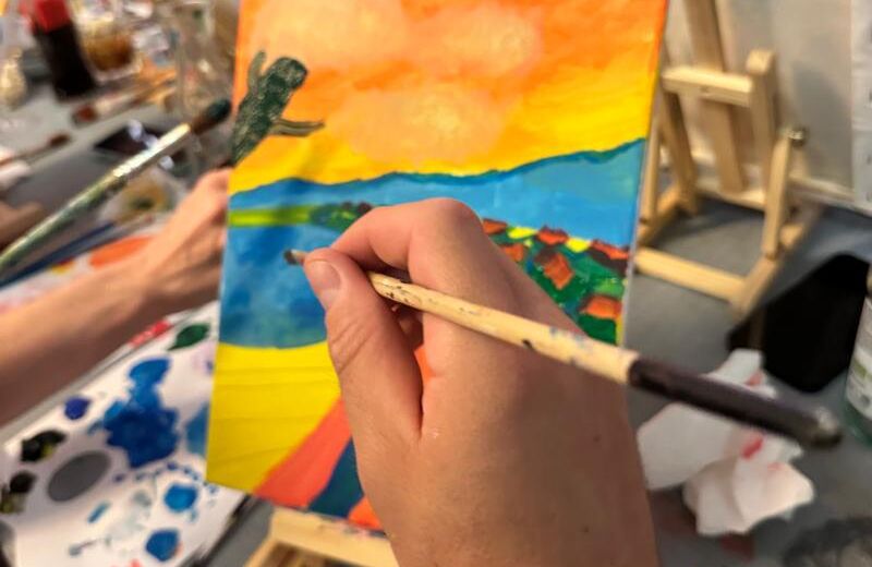 paint and sip, wine and painting night, painting event, creative social activity, group art workshop, paint night ideas, artistic night out