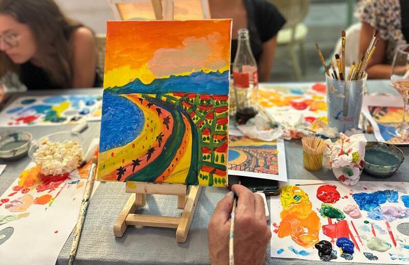 unusual things to do in Nice, alternative Nice experiences, Nice art workshops, paint and sip Nice, creative activities Nice