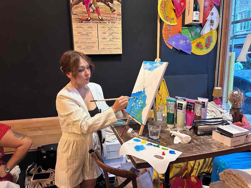atelier aquarelle à Nice, atelier peinture acrylique accessible à Nice, apéro artistique Halloween, peinture gouache Nice, soirée créative Nice
