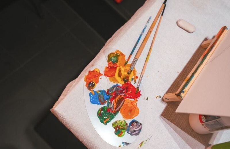 activité artistique nocturne, soirée peinture Nice, loisir créatif adulte, événement artistique novembre, création libre Nice